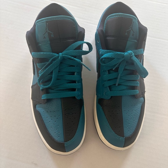 Nike Jordan 1 SE Low Split black spurce Women’s size 10 - Picture 3 of 9